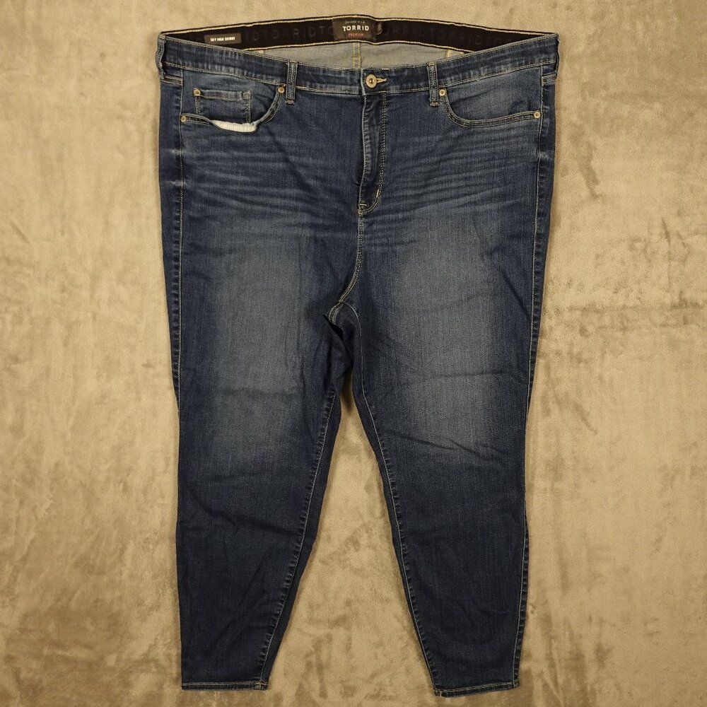 Torrid Jeans Sky High Skinny women's 26R plus blue stretchy premium